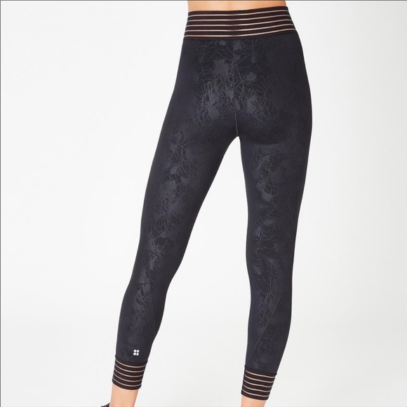 Sweaty Betty Pants - Sweaty Betty Contour Embossed Leggings